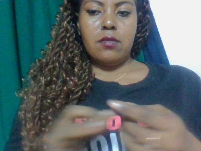 Barbie12 live cam on BongaCams