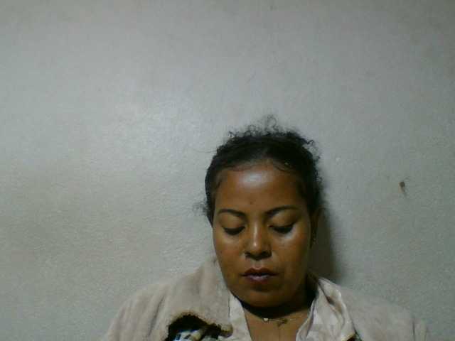 Barbie12 live cam on BongaCams