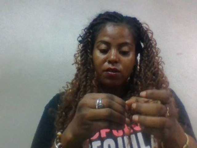 Barbie12 live cam on BongaCams