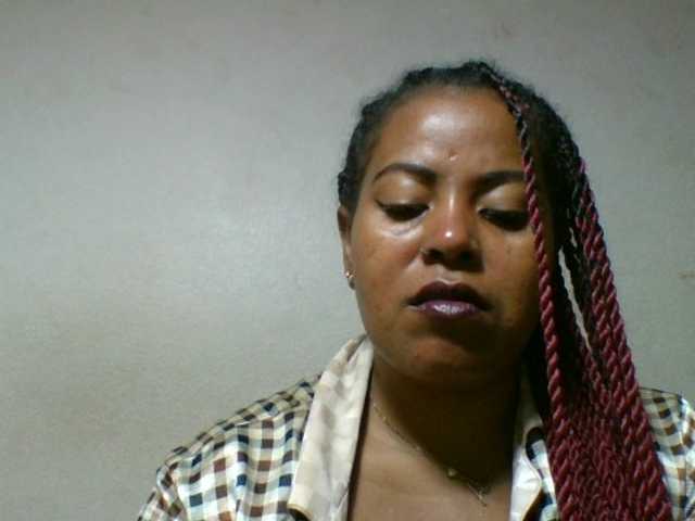 Barbie12 live cam on BongaCams