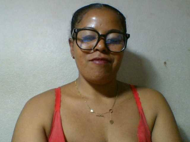 Barbie12 live cam preview
