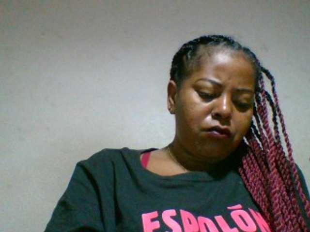 Barbie12 live cam on BongaCams