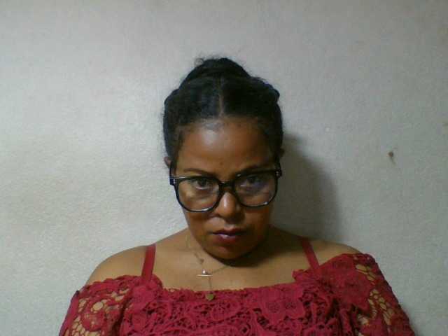 Barbie12 live cam on BongaCams