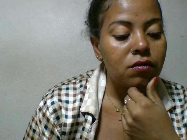 Barbie12 live cam on BongaCams