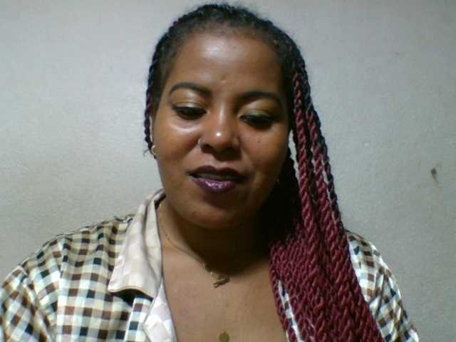 Barbie12 live cam on BongaCams