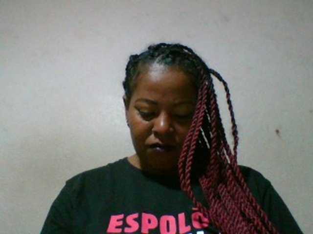 Barbie12 live cam on BongaCams