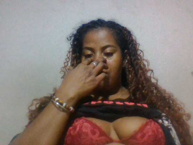 Barbie12 live cam on BongaCams