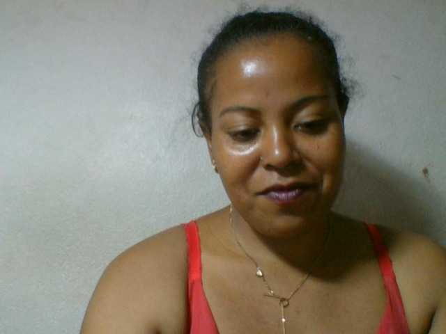 Barbie12 live cam on BongaCams