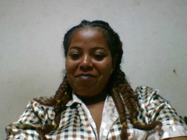 Barbie12 live cam on BongaCams