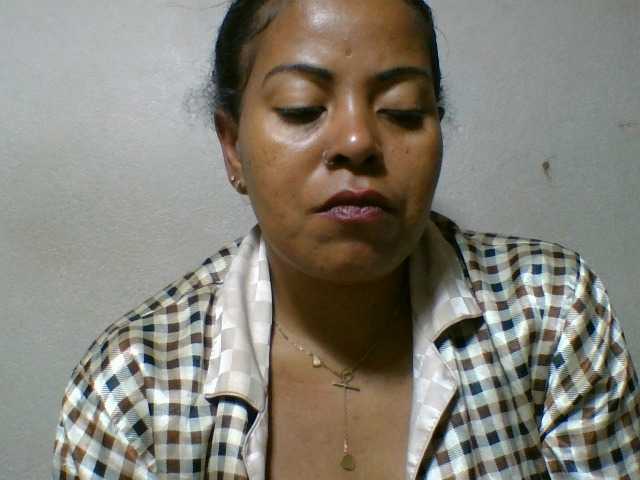 Barbie12 live cam on BongaCams