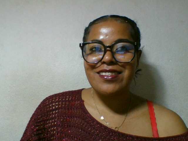 Barbie12 live cam on BongaCams
