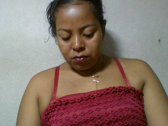 Barbie12 live cam on BongaCams