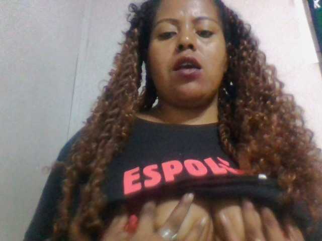 Barbie12 live cam on BongaCams