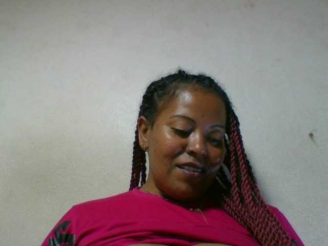 Barbie12 live cam on BongaCams