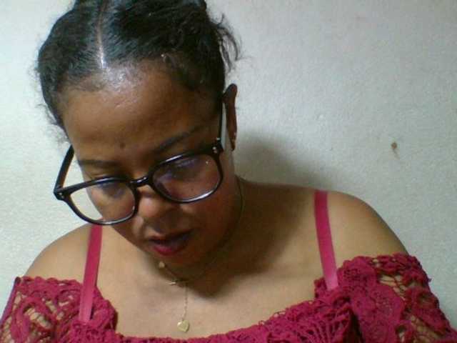 Barbie12 live cam on BongaCams