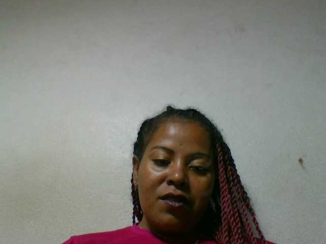 Barbie12 live cam on BongaCams
