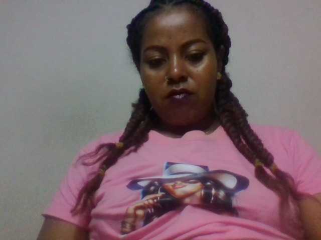Barbie12 live cam on BongaCams