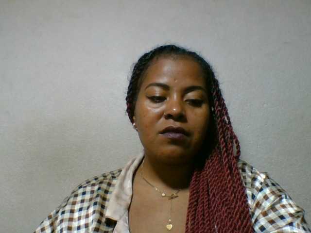 Barbie12 live cam on BongaCams