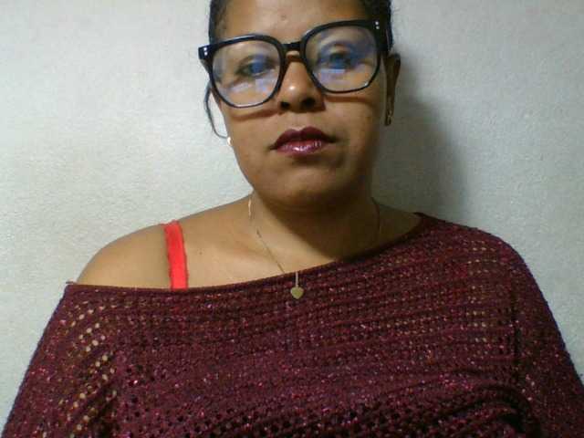 Barbie12 live cam on BongaCams