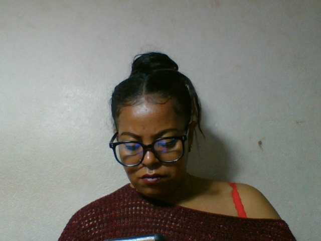 Barbie12 live cam on BongaCams