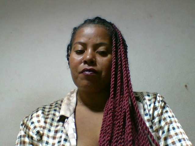 Barbie12 live cam on BongaCams