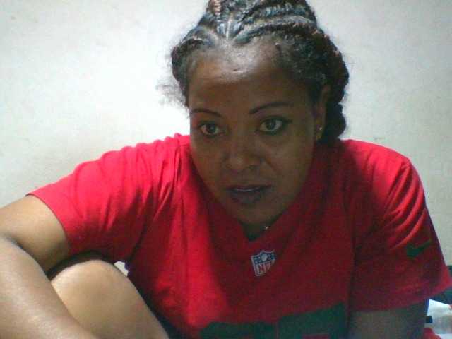 Barbie12 live cam on BongaCams