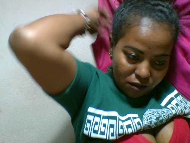 Barbie12 live cam on BongaCams
