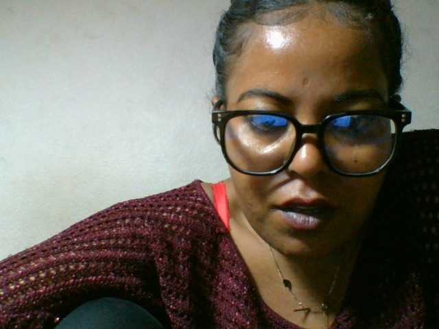 Barbie12 live cam on BongaCams