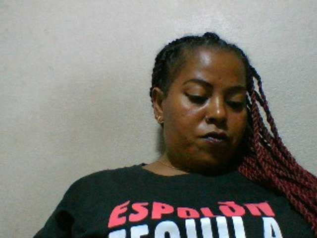 Barbie12 live cam on BongaCams