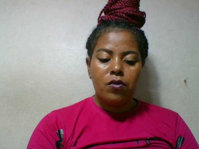 Barbie12 live cam on BongaCams
