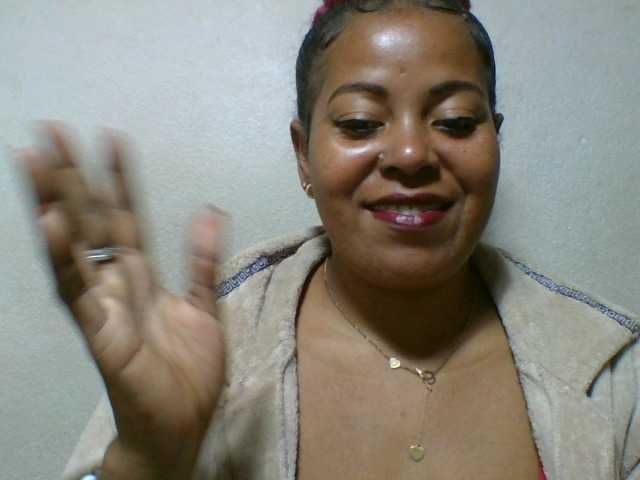 Barbie12 live cam on BongaCams