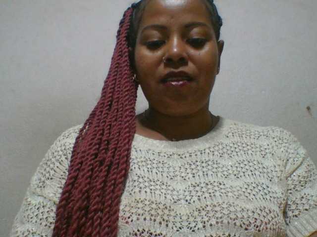 Barbie12 live cam on BongaCams