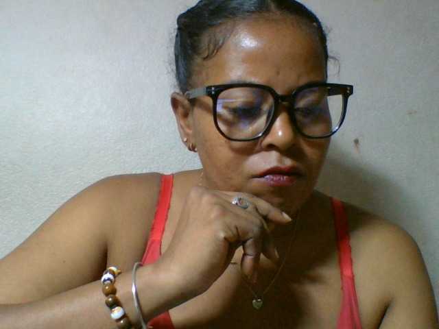 Barbie12 live cam on BongaCams