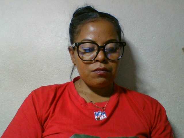 Barbie12 live cam on BongaCams