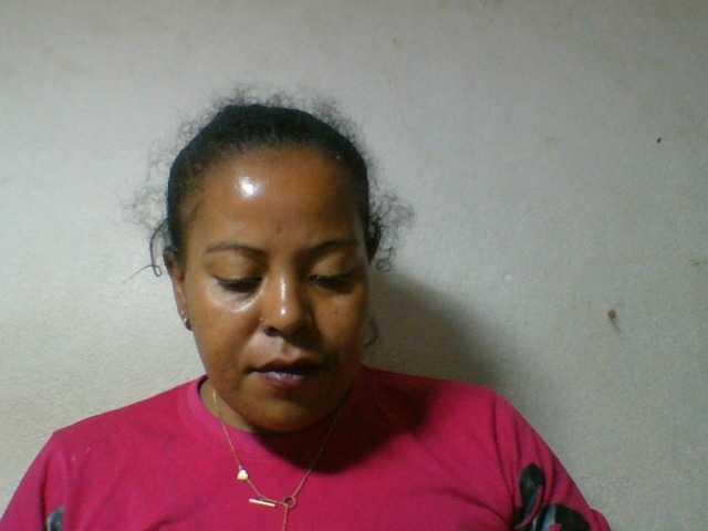 Barbie12 live cam on BongaCams