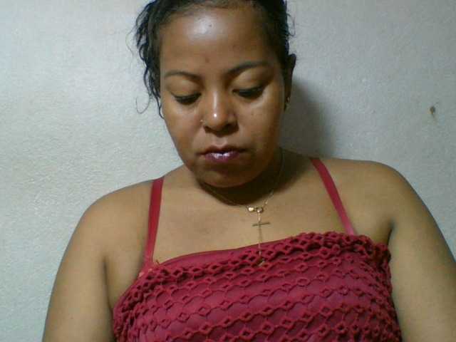 Barbie12 live cam on BongaCams