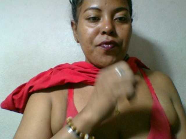 Barbie12 live cam on BongaCams