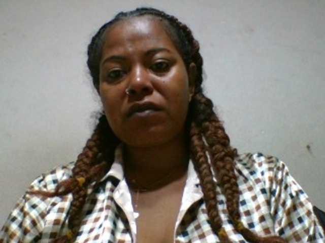 Barbie12 live cam on BongaCams