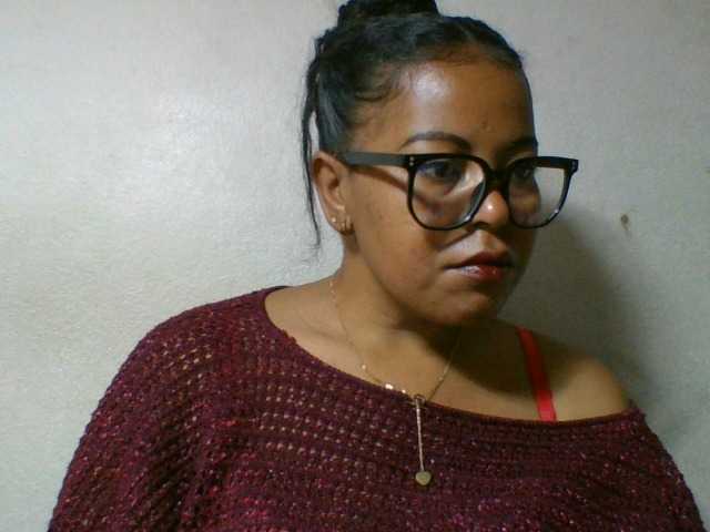 Barbie12 live cam on BongaCams