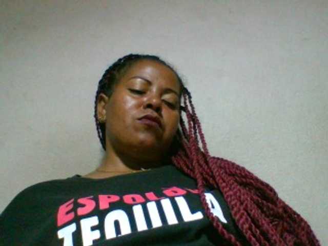 Barbie12 live cam on BongaCams