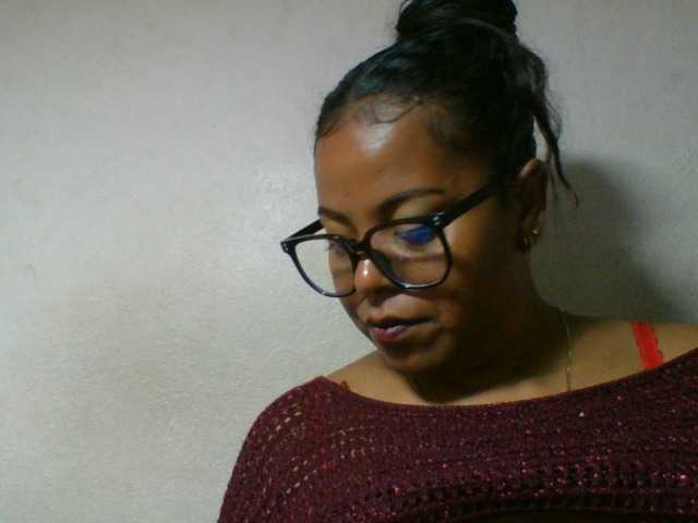 Barbie12 live cam on BongaCams