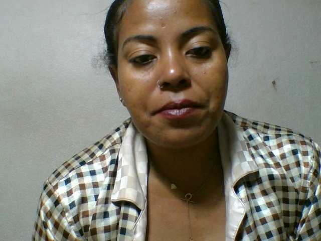 Barbie12 live cam on BongaCams