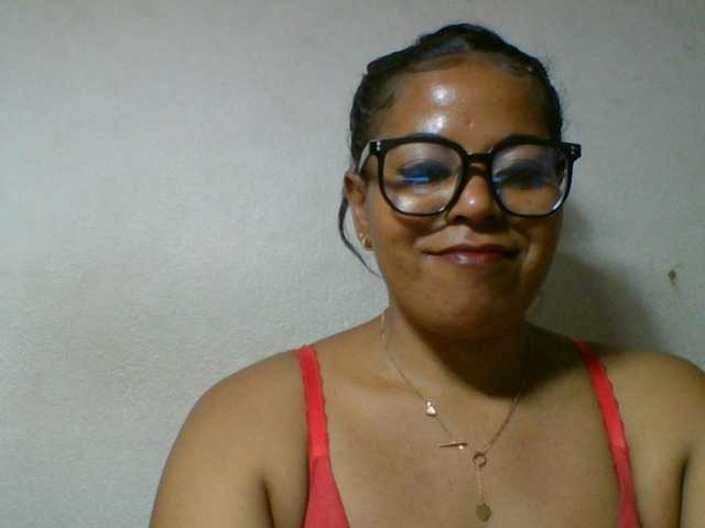 Barbie12 live cam on BongaCams