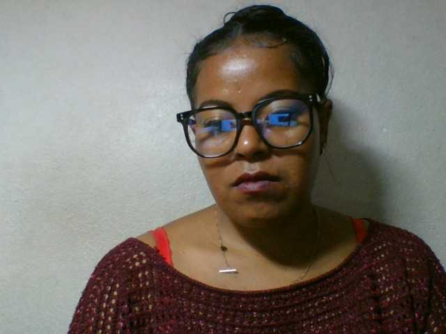 Barbie12 live cam on BongaCams