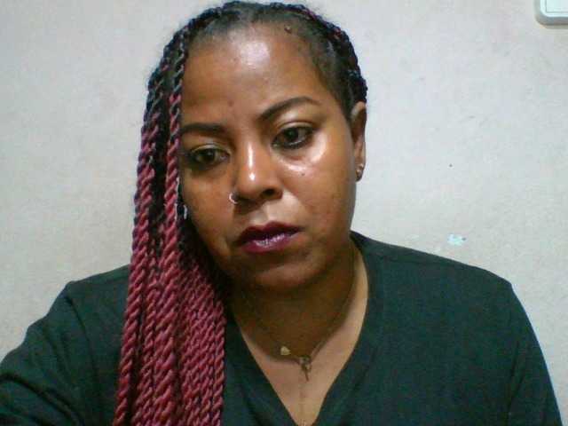 Barbie12 live cam on BongaCams
