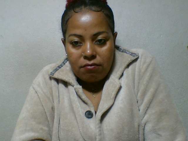 Barbie12 live cam on BongaCams