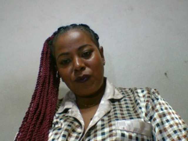 Barbie12 live cam on BongaCams