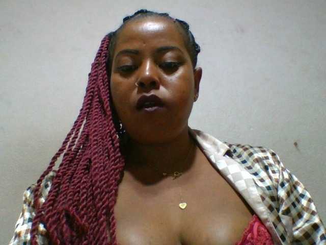 Barbie12 live cam on BongaCams