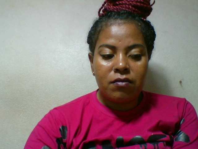 Barbie12 live cam on BongaCams