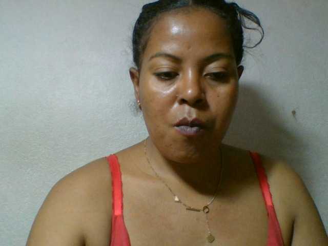 Barbie12 live cam on BongaCams